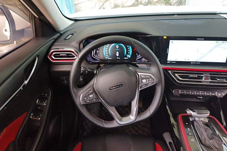 Used CHANGAN OSHAN X5 2022 Sport Edition 1.5T DCT Cyclone Assault Steering Wheel