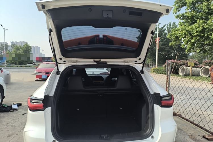 Used CHANGAN OSHAN X5 2022 Sport Edition 1.5T DCT Hurricane Sonic Trunk