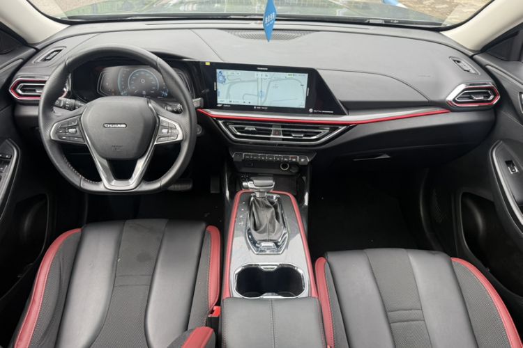 Used CHANGAN OSHAN X5 2023 Enjoy Edition 1.5T DCT Deluxe Model Interior 5