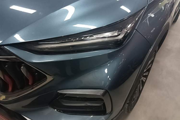 Used CHANGAN OSHAN X5 2023 Enjoy Edition 1.5T DCT Deluxe Model Left Front Headlight