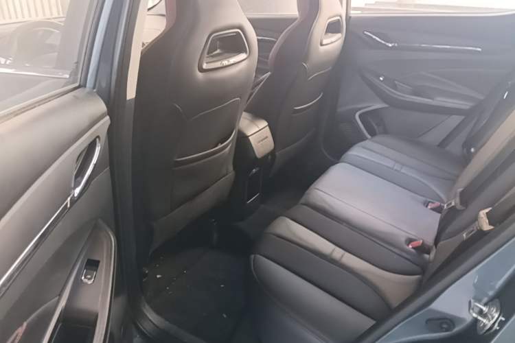 Used CHANGAN OSHAN X5 2023 Enjoy Edition 1.5T DCT Deluxe Model Left Rear Seat
