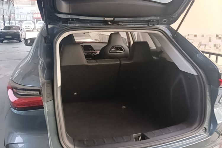 Used CHANGAN OSHAN X5 2023 Enjoy Edition 1.5T DCT Deluxe Model Trunk