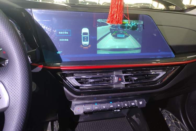 Used CHANGAN OSHAN X5 2023 Enjoy Edition 1.5T DCT Luxury Model Audio And AC Panel