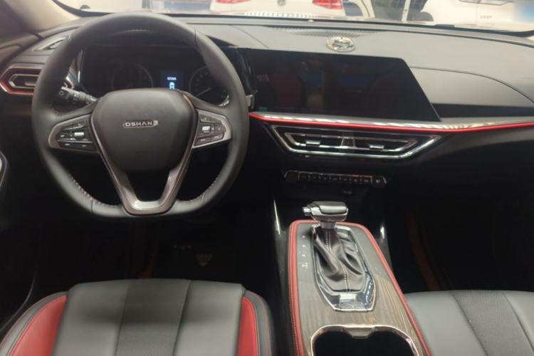 Used CHANGAN OSHAN X5 2023 Enjoy Edition 1.5T DCT Luxury Model Center Console