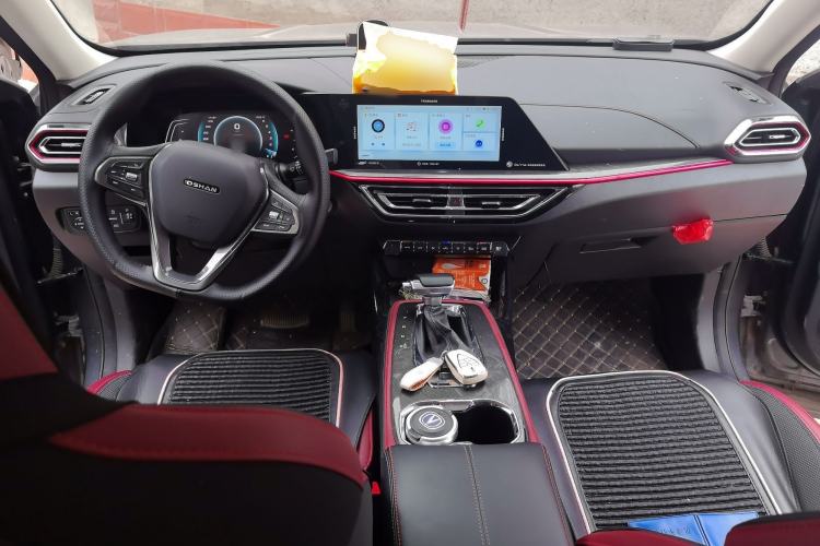 Used CHANGAN OSHAN X5 2023 Enjoy Edition 1.5T DCT Deluxe Model Center Console