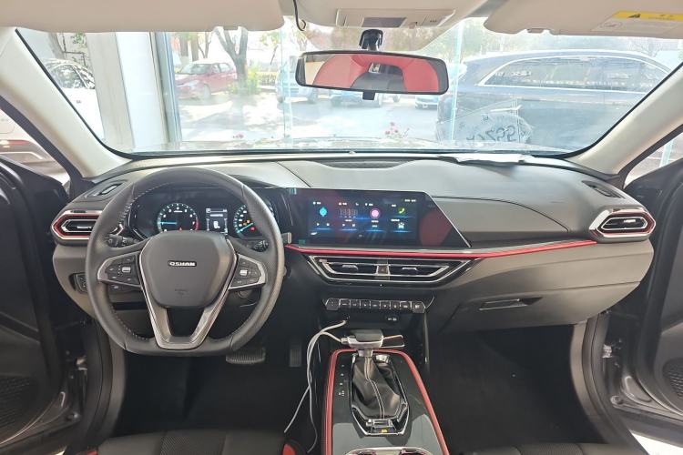 Used CHANGAN OSHAN X5 2023 Enjoy Edition 1.5T DCT Luxury Model Center Console