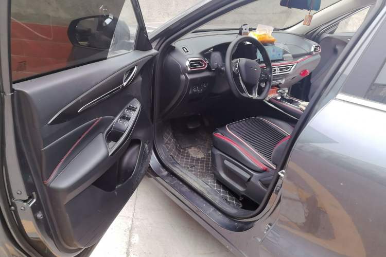 Used CHANGAN OSHAN X5 2023 Enjoy Edition 1.5T DCT Deluxe Model Driver Seat