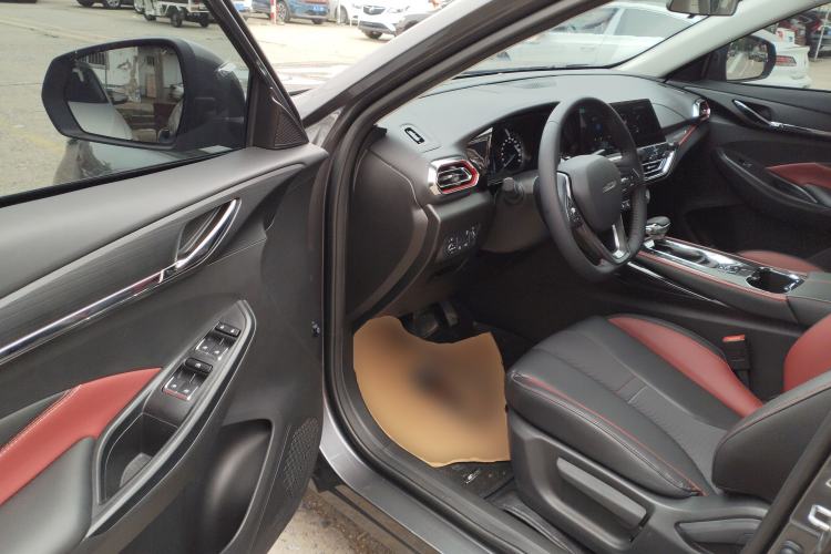 Used CHANGAN OSHAN X5 2023 Enjoy Edition 1.5T DCT Luxury Model Driver Seat
