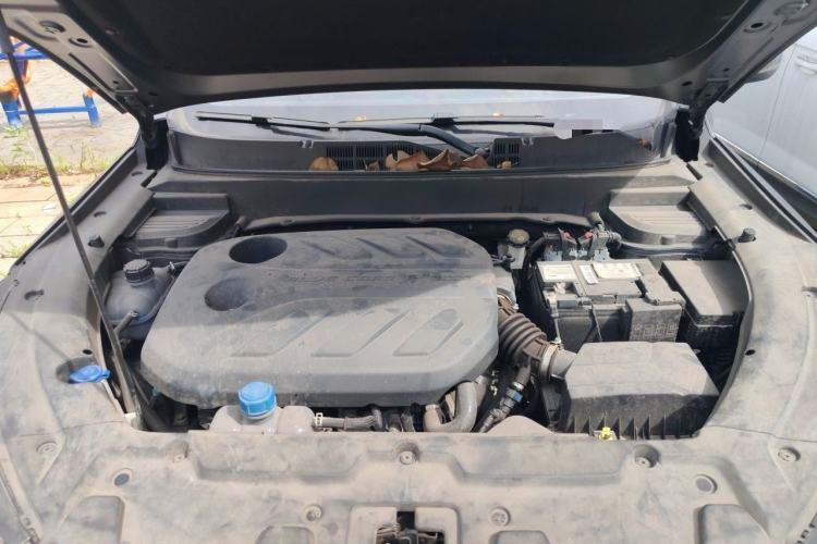 Used CHANGAN OSHAN X5 2023 Enjoy Edition 1.5T DCT Deluxe Model Engine Bay