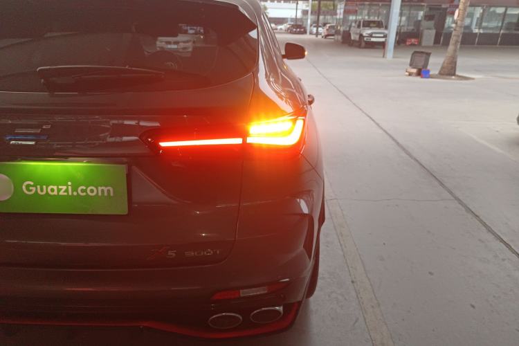 Used CHANGAN OSHAN X5 2023 Enjoy Edition 1.5T DCT Deluxe Model Exterior 6