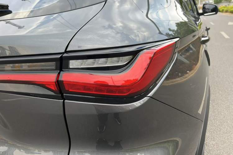 Used CHANGAN OSHAN X5 2023 Enjoy Edition 1.5T DCT Luxury Model Exterior 9