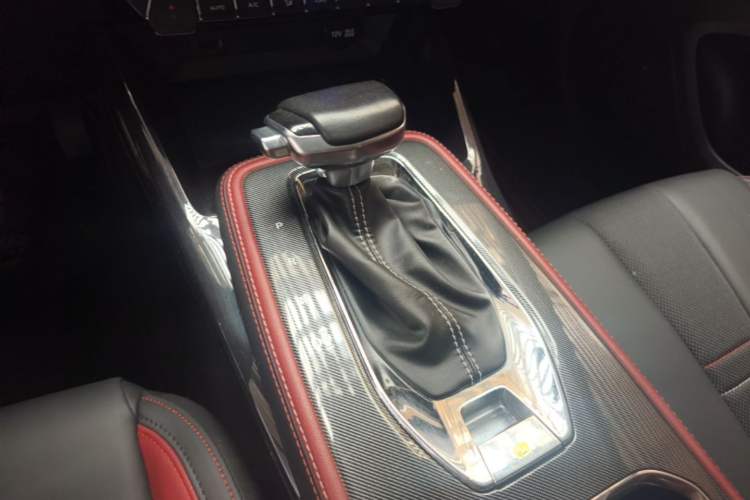 Used CHANGAN OSHAN X5 2023 Enjoy Edition 1.5T DCT Luxury Model Gear Lever