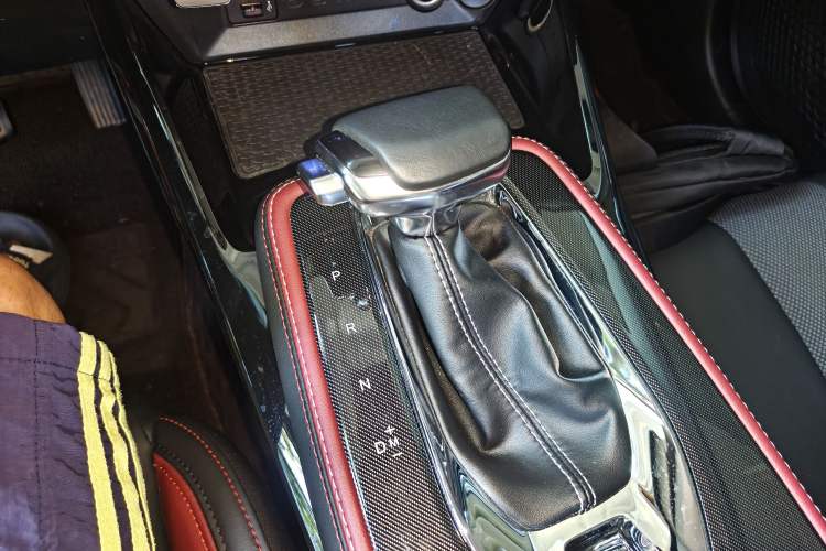 Used CHANGAN OSHAN X5 2023 Enjoy Edition 1.5T DCT Luxury Model Gear Lever