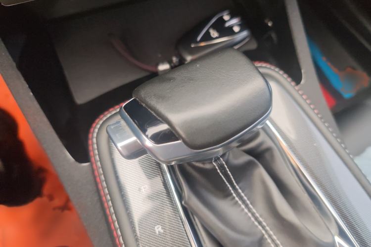 Used CHANGAN OSHAN X5 2023 Enjoy Edition 1.5T DCT Luxury Model Gear Lever