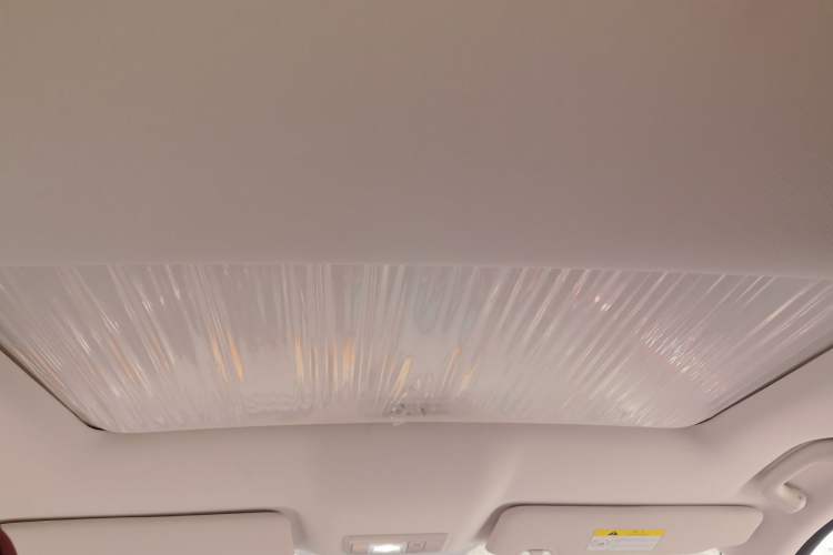 Used CHANGAN OSHAN X5 2023 Enjoy Edition 1.5T DCT Deluxe Model Headliner