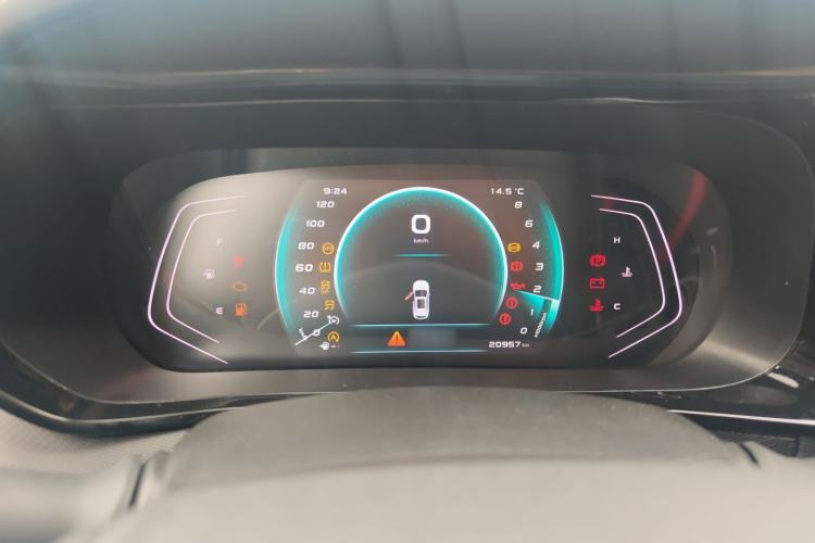 Used CHANGAN OSHAN X5 2023 Enjoy Edition 1.5T DCT Deluxe Model Instrument Cluster