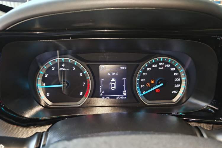 Used CHANGAN OSHAN X5 2023 Enjoy Edition 1.5T DCT Luxury Model Instrument Cluster