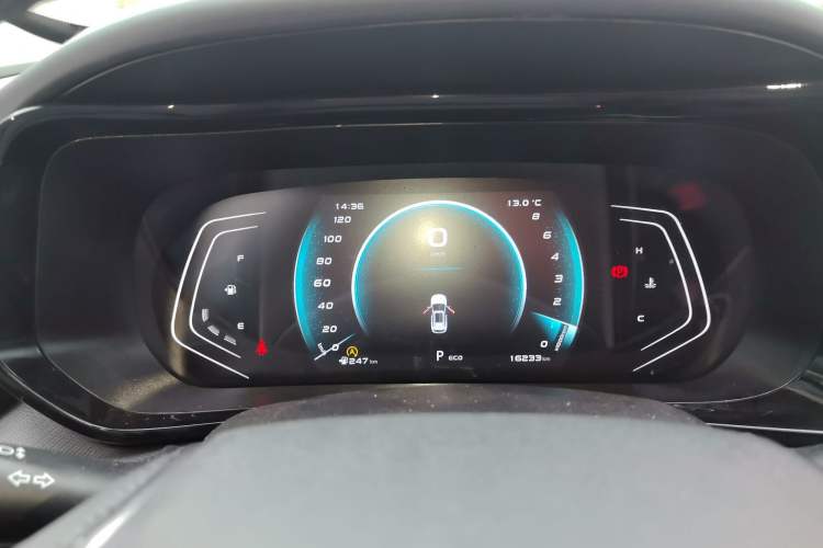 Used CHANGAN OSHAN X5 2023 Enjoy Edition 1.5T DCT Deluxe Model Instrument Cluster