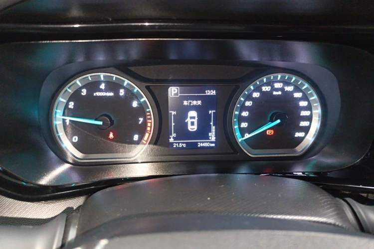 Used CHANGAN OSHAN X5 2023 Enjoy Edition 1.5T DCT Luxury Model Instrument Cluster