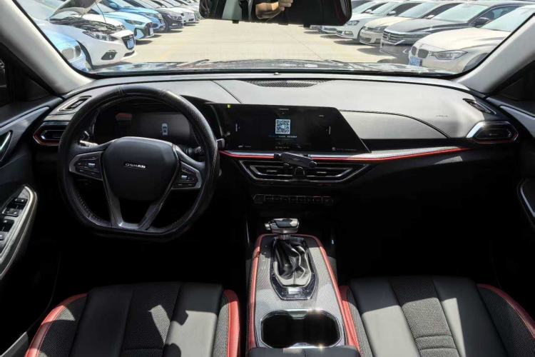 Used CHANGAN OSHAN X5 2023 Enjoy Edition 1.5T DCT Deluxe Model Interior 1