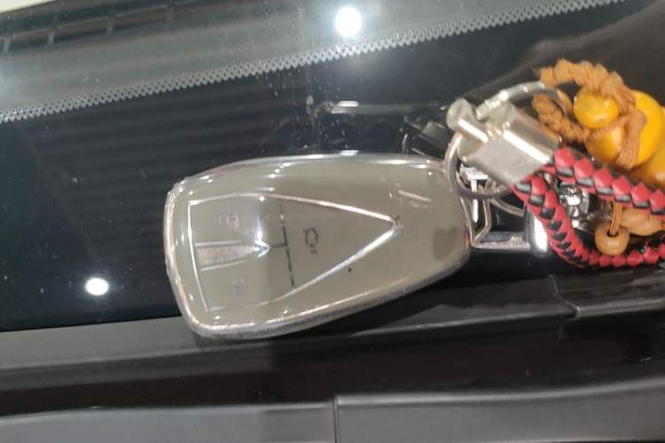 Used CHANGAN OSHAN X5 2023 Enjoy Edition 1.5T DCT Luxury Model Interior 1
