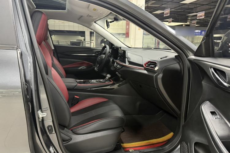 Used CHANGAN OSHAN X5 2023 Enjoy Edition 1.5T DCT Luxury Model Interior 7