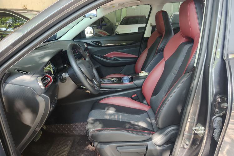 Used CHANGAN OSHAN X5 2023 Enjoy Edition 1.5T DCT Luxury Model Left Front Seat