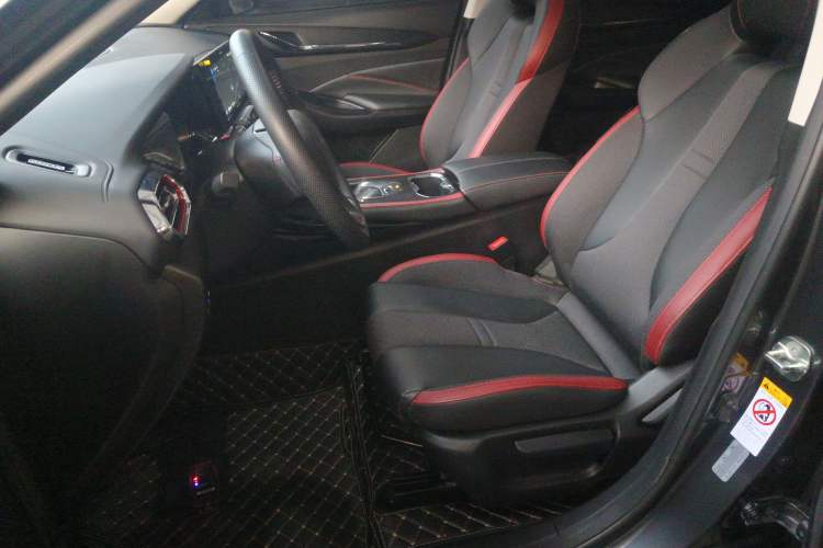 Used CHANGAN OSHAN X5 2023 Enjoy Edition 1.5T DCT Deluxe Model Left Front Seat