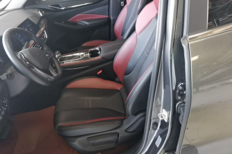 Used CHANGAN OSHAN X5 2023 Enjoy Edition 1.5T DCT Luxury Model Left Front Seat