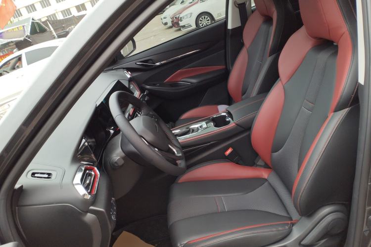 Used CHANGAN OSHAN X5 2023 Enjoy Edition 1.5T DCT Luxury Model Left Front Seat