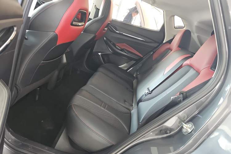 Used CHANGAN OSHAN X5 2023 Enjoy Edition 1.5T DCT Luxury Model Left Rear Seat