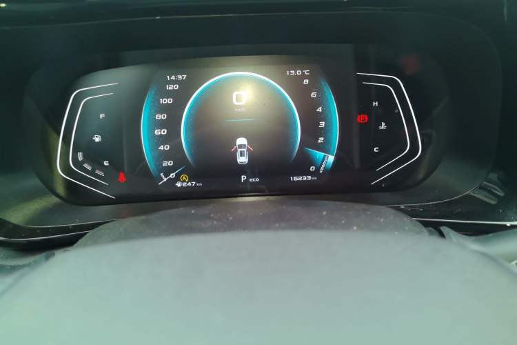 Used CHANGAN OSHAN X5 2023 Enjoy Edition 1.5T DCT Deluxe Model Odometer Close Up