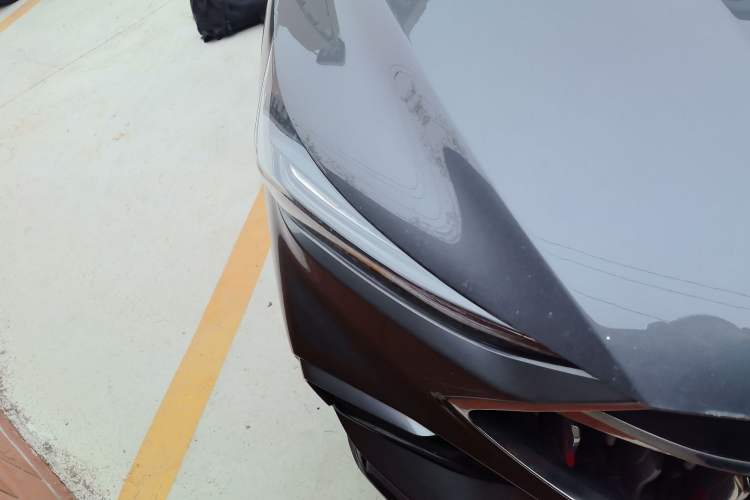 Used CHANGAN OSHAN X5 2023 Enjoy Edition 1.5T DCT Deluxe Model Right Front Headlight