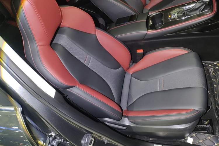 Used CHANGAN OSHAN X5 2023 Enjoy Edition 1.5T DCT Luxury Model Right Front Seat