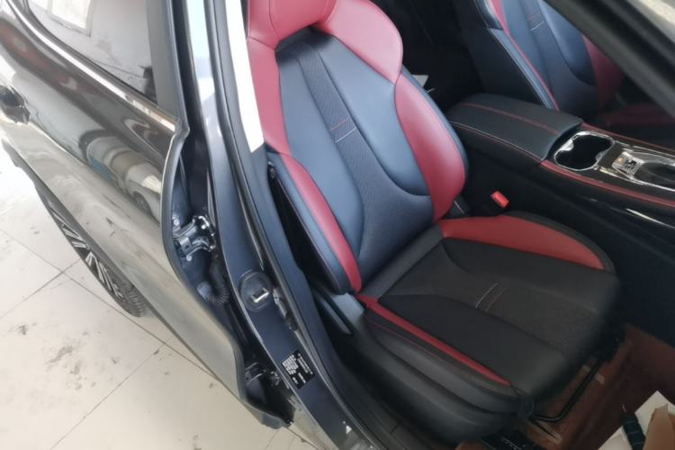 Used CHANGAN OSHAN X5 2023 Enjoy Edition 1.5T DCT Luxury Model Right Front Seat