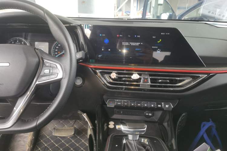 Used CHANGAN OSHAN X5 2023 Enjoy Edition 1.5T DCT Luxury Model Audio And AC Panel