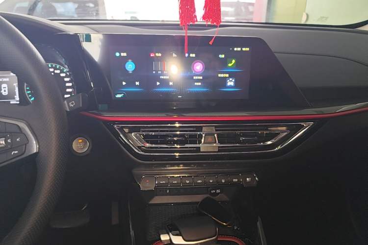 Used CHANGAN OSHAN X5 2023 Enjoy Edition 1.5T DCT Luxury Model Audio And AC Panel