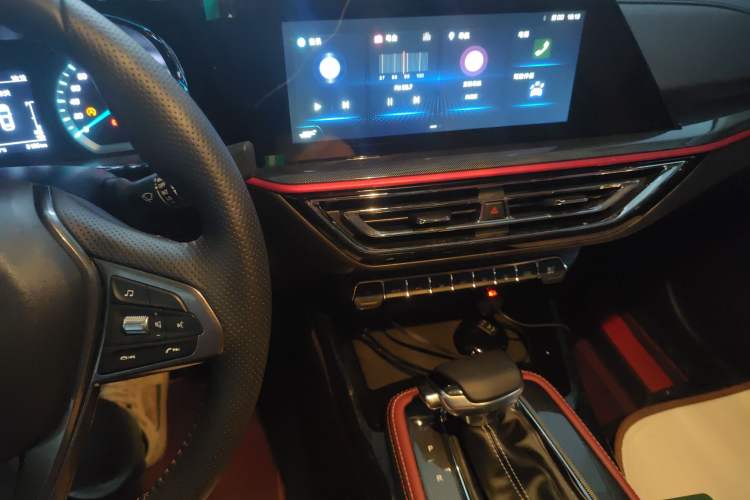 Used CHANGAN OSHAN X5 2023 Enjoy Edition 1.5T DCT Luxury Model Audio And AC Panel