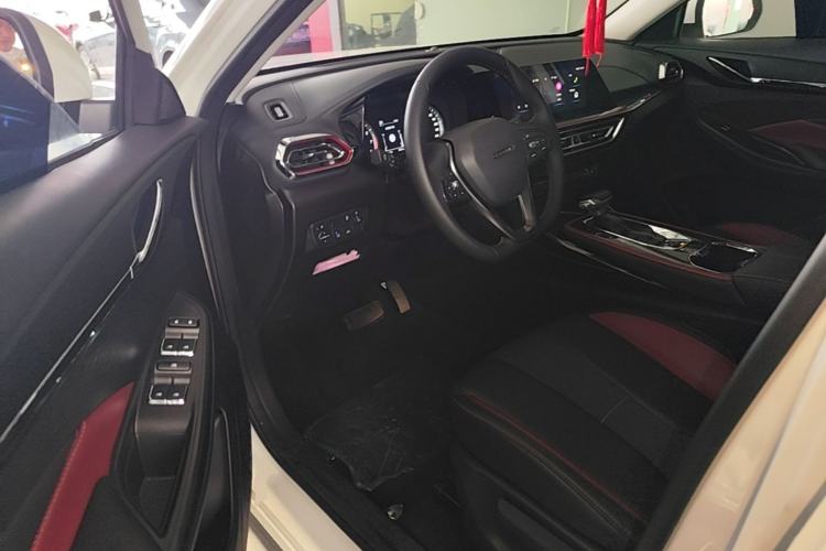 Used CHANGAN OSHAN X5 2023 Enjoy Edition 1.5T DCT Luxury Model Driver Seat