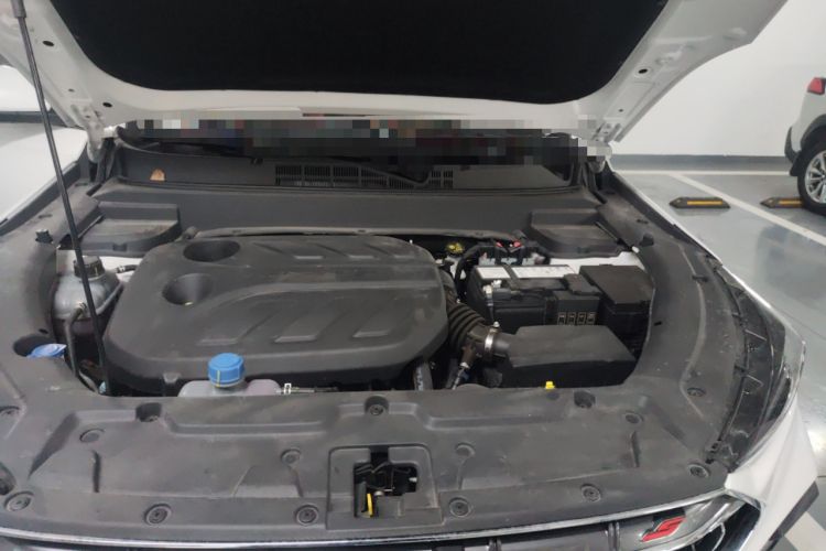 Used CHANGAN OSHAN X5 2023 Enjoy Edition 1.5T DCT Luxury Model Engine Bay Left