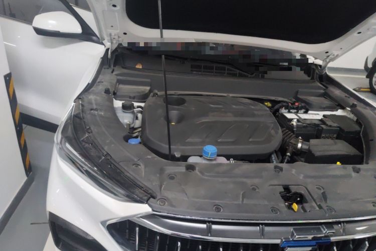 Used CHANGAN OSHAN X5 2023 Enjoy Edition 1.5T DCT Luxury Model Engine Bay Right