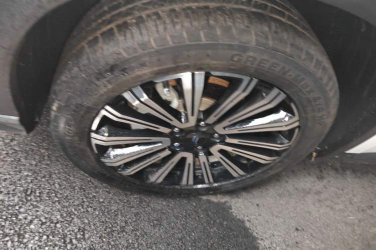 Used CHANGAN OSHAN X5 2023 Enjoy Edition 1.5T DCT Luxury Model Exterior 7