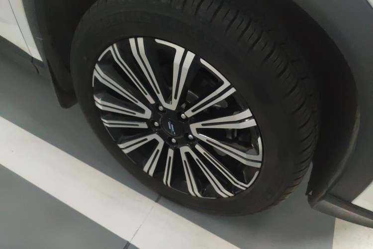 Used CHANGAN OSHAN X5 2023 Enjoy Edition 1.5T DCT Luxury Model Exterior 7