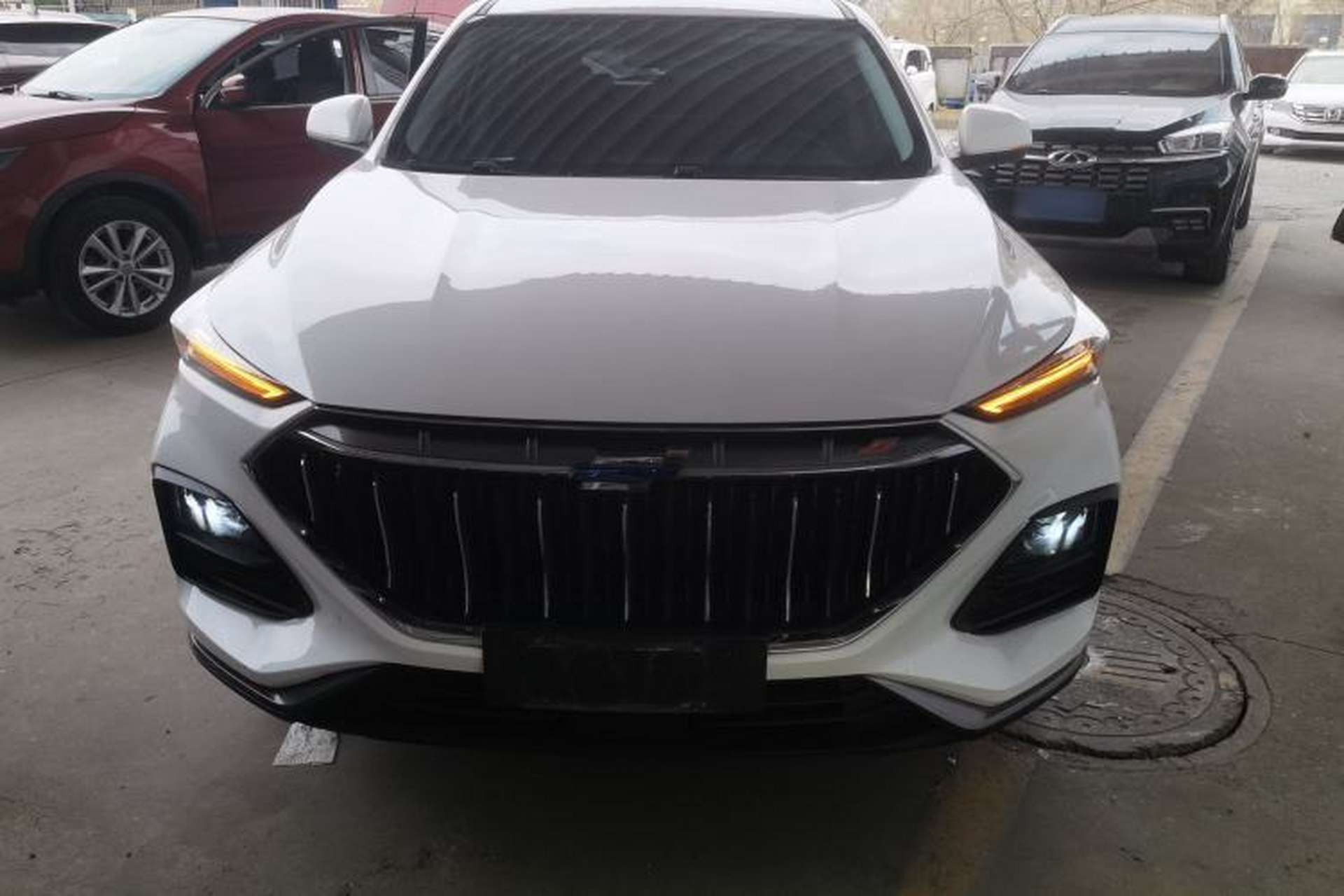 Used CHANGAN OSHAN X5 2023 Enjoy Edition 1.5T DCT Luxury Model Front