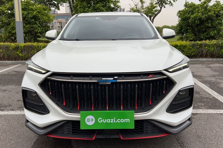 Used CHANGAN OSHAN X5 2023 Enjoy Edition 1.5T DCT Deluxe Model Front