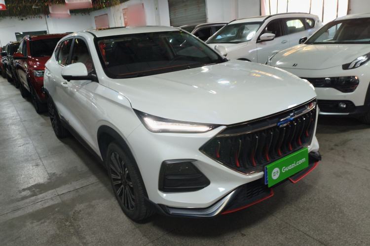 Used CHANGAN OSHAN X5 2023 Enjoy Edition 1.5T DCT Deluxe Model Front Right 45 Deg