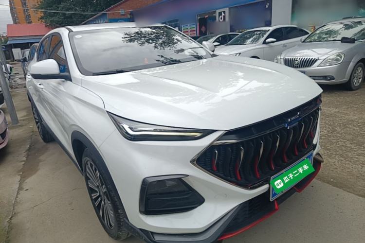 Used CHANGAN OSHAN X5 2023 Enjoy Edition 1.5T DCT Deluxe Model Front Right 45 Deg