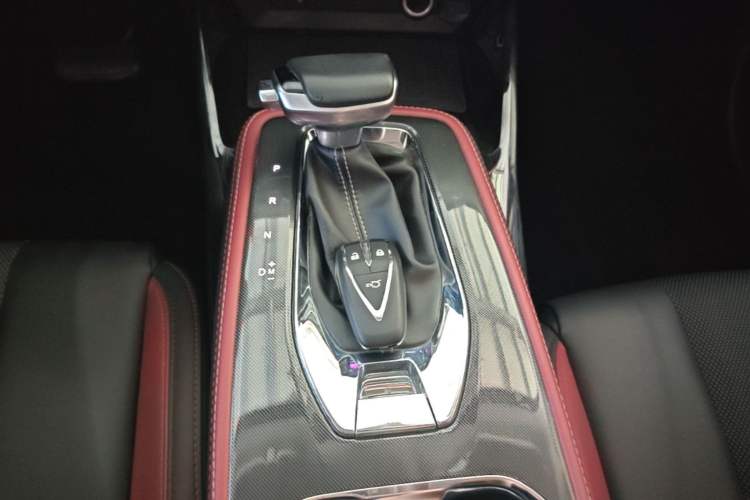Used CHANGAN OSHAN X5 2023 Enjoy Edition 1.5T DCT Luxury Model Gear Lever