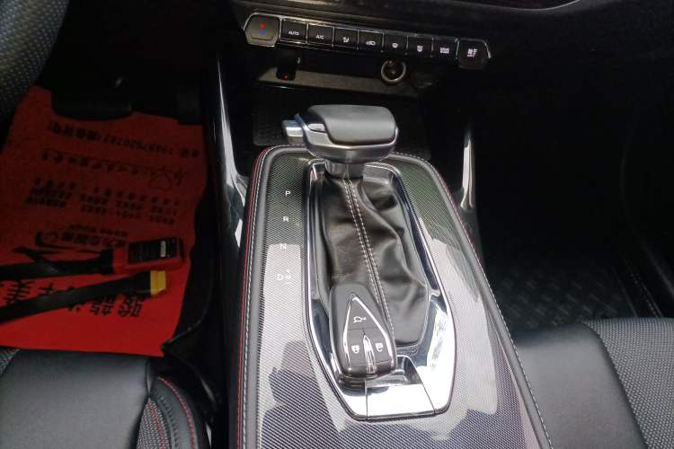 Used CHANGAN OSHAN X5 2023 Enjoy Edition 1.5T DCT Luxury Model Gear Lever