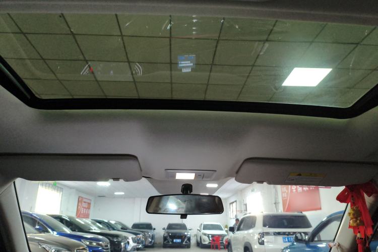 Used CHANGAN OSHAN X5 2023 Enjoy Edition 1.5T DCT Deluxe Model Headliner